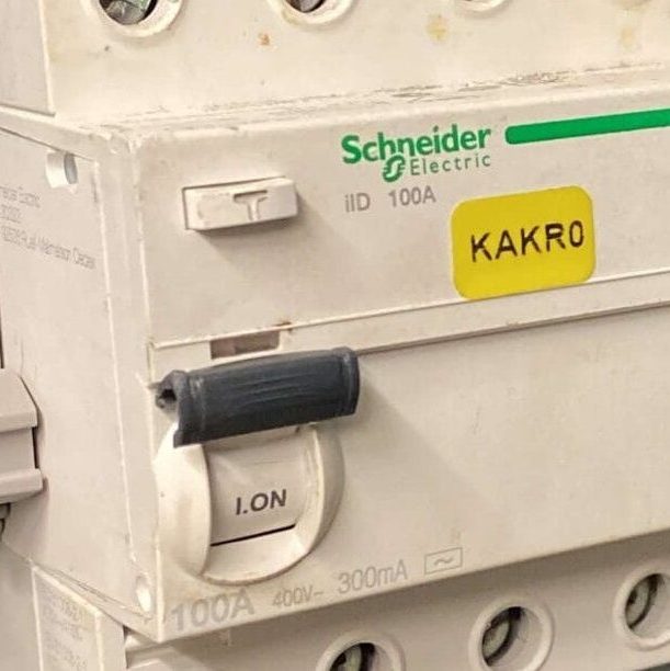 elektrikçi ustası
