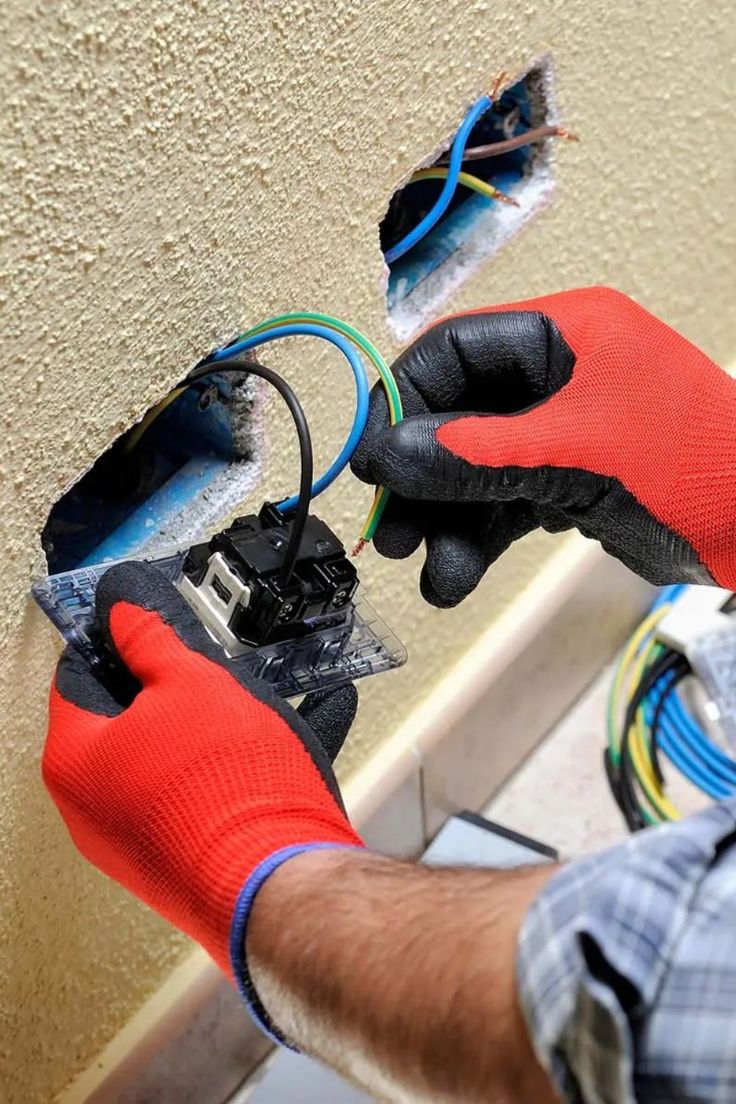 Elektrik tesisatında kablo ve bağlantıların düzenlenmesi